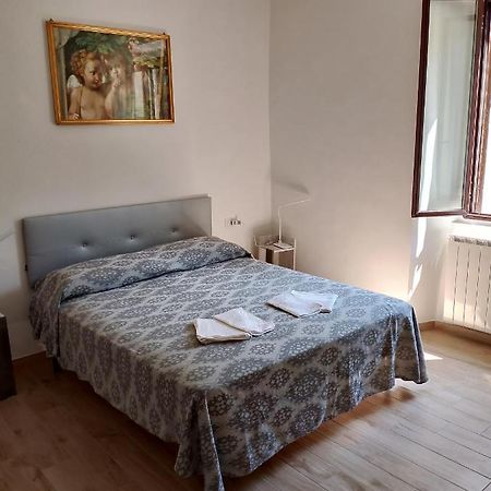 מונטפיאסקונה Casa Vacanze Le Cannelle מראה חיצוני תמונה